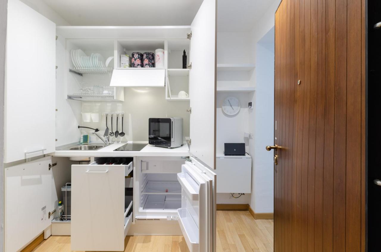 Design Apartment - Spadolini, Campus Bocconi Milano Dış mekan fotoğraf