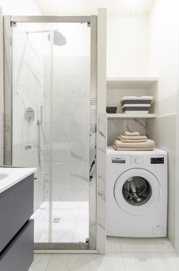 Design Apartment - Spadolini, Campus Bocconi Milano Dış mekan fotoğraf