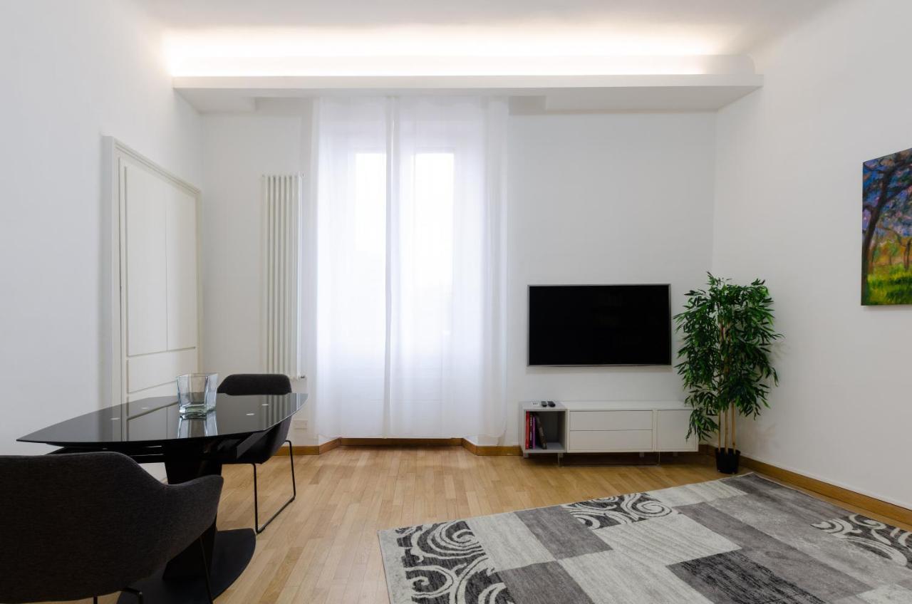 Design Apartment - Spadolini, Campus Bocconi Milano Dış mekan fotoğraf